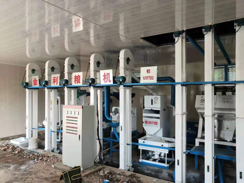 山東濟南長清雙泉鎮(zhèn)NZJ 10噸小米成套加工設備安裝調試完畢